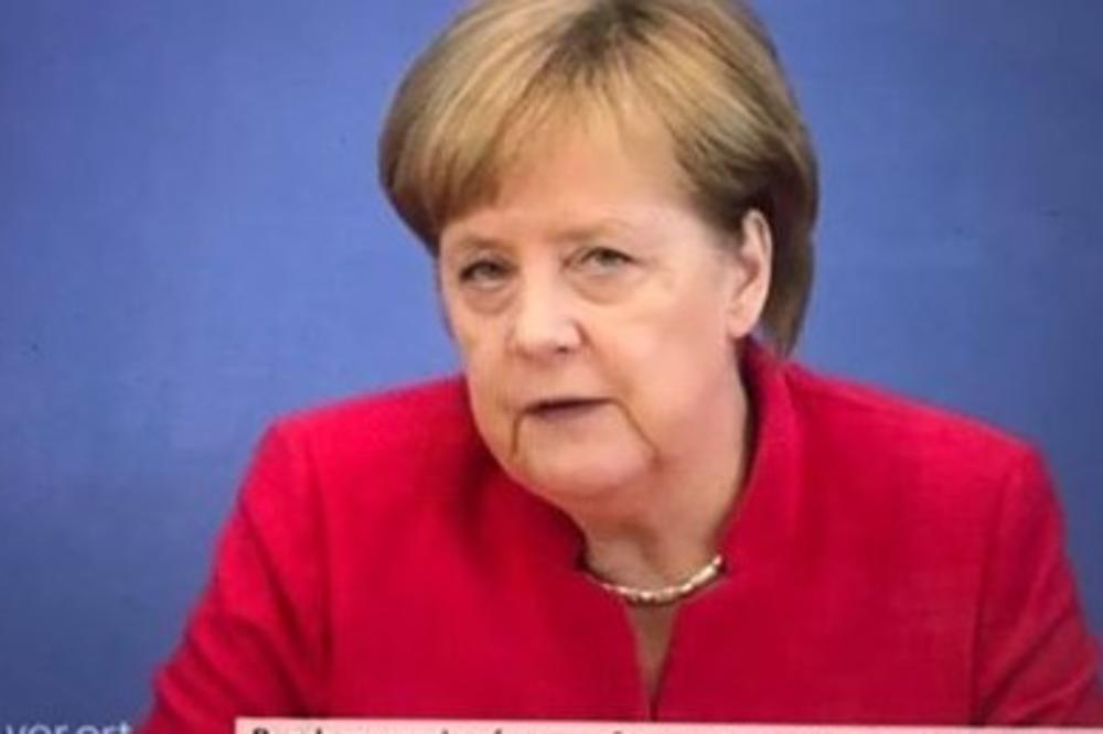 MERKEL: Odnos Nemačke sa SAD ostaje krucijalan, pozdravljam  poziv Putinu i ne pada mi na pamet da dam ostavku!