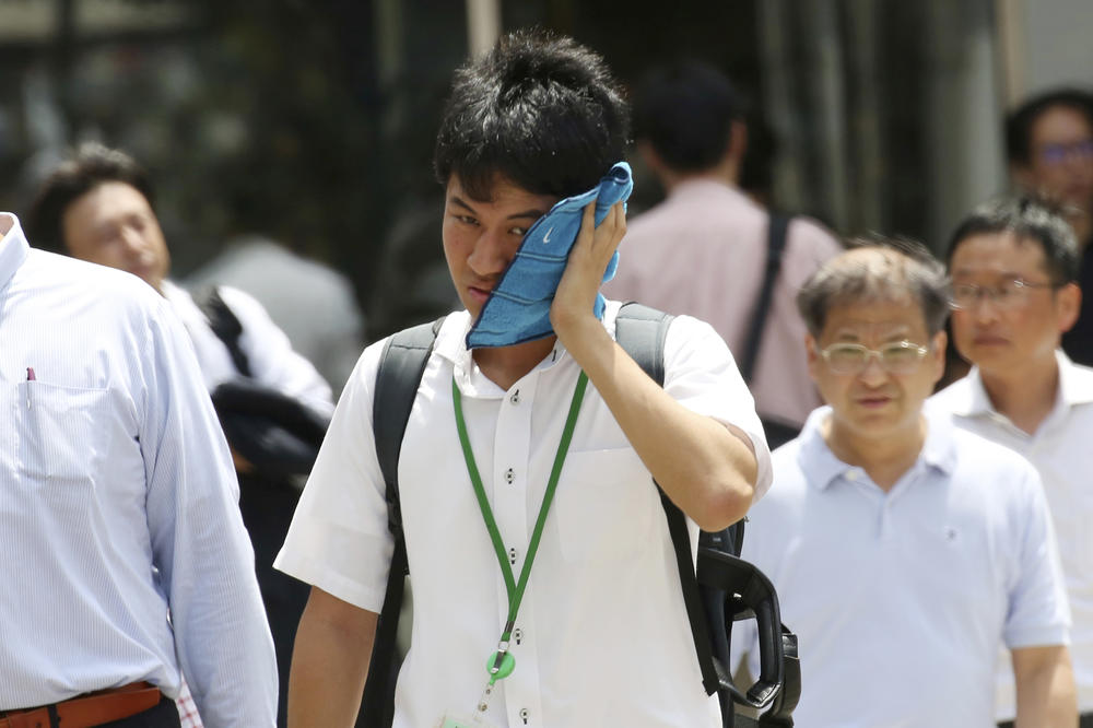 VRELINA KAKVA SE NE PAMTI! REKORDNE TEMPERATURE U JAPANU: 14 umrlo od toplotnog udara za 2 dana, na stotine u bolnicama! Evo koliko je izmereno! (FOTO)