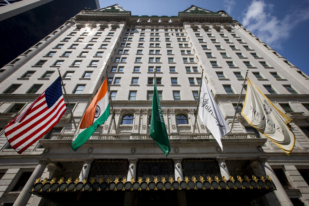 KATAR KUPIO TRAMPOVU NEKRETNINU: Iskeširali 600 miliona dolara za čuveni hotel Plaza u Njujorku!