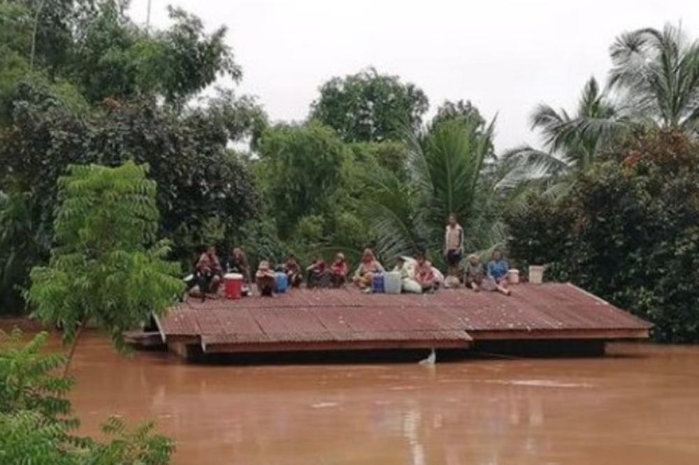 STOTINE LJUDI NESTALE U RUŠENJU BRANE: Voda odnela 6 sela u Laosu! Ima mrtvih! (FOTO)
