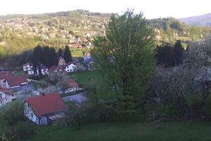 DRAGULJ POKRAJ MOJSINJSKIH PLANINA: Ovo srpsko selo broji svega 340 kuća, a ima ČAK 13 CRKAVA! Evo šta kažu meštani