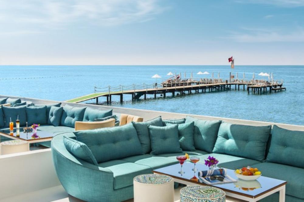 LUKSUZ NA OBALI TURSKE: Rixos Premium Belek i Titanic Beach Lara