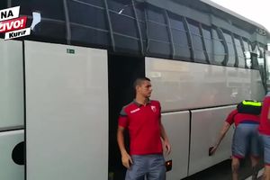 NEK SE SPREMI SUDUVA : Fudbaleri Zvezde otputovali na revanš u Litvaniju (KURIR TV)