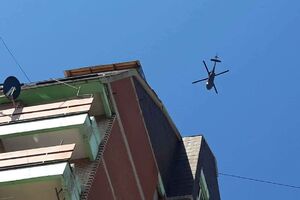KFOR SE OGLASIO POSLE PADA DRONA U KOSOVSKOJ MITROVICI: Letelica završila u privatnom dvorištu, evo šta se desilo