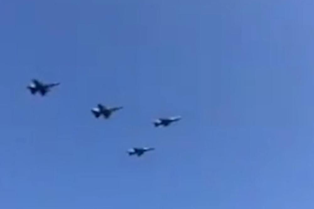 HRVATSKA NA PROSLAVI OLUJE PREDSTAVILA NOVE LETELICE: Nad Kninom leteli i izraelski avioni (VIDEO)