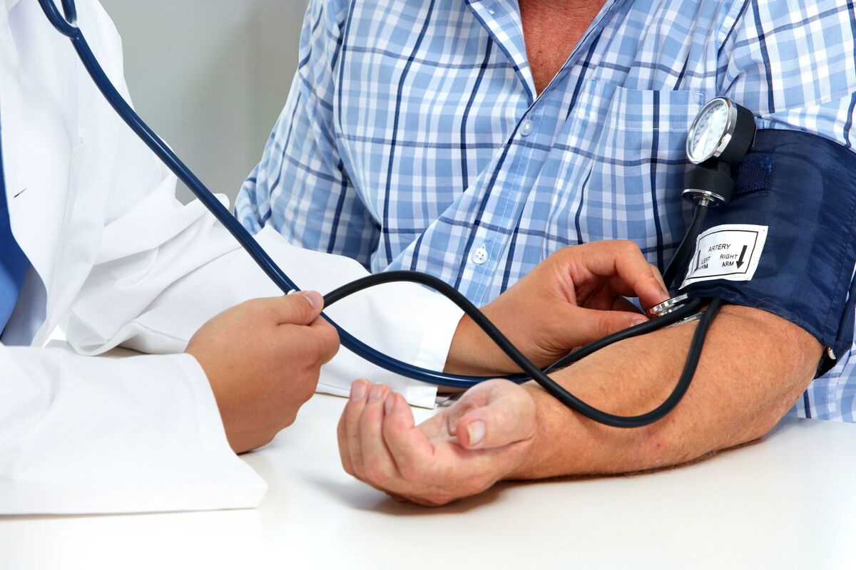 Kardiolog razbija 10 mitova o povišenom krvnom tlaku