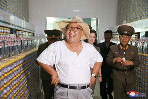 KIM SE RAZGOLITIO: Lider Severne Koreje u HIT IZDANJU! Ovo dosad niste videli