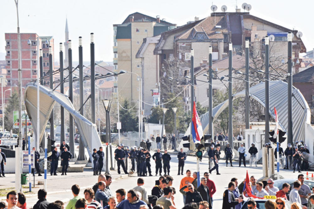 NEZADOVOLJNI RADOM POLITIČARA: Prošle godine Kosovo napustilo 30.000 građana
