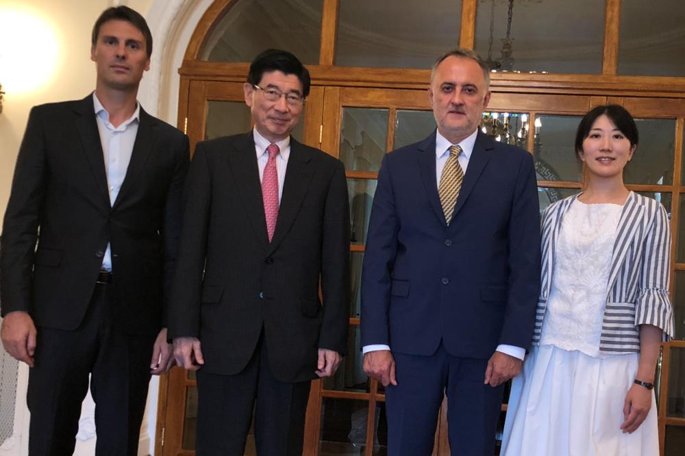 SUSRET PRIJATELJA: Zoran Gajić i Ivan Knežević u poseti ambasade Japana