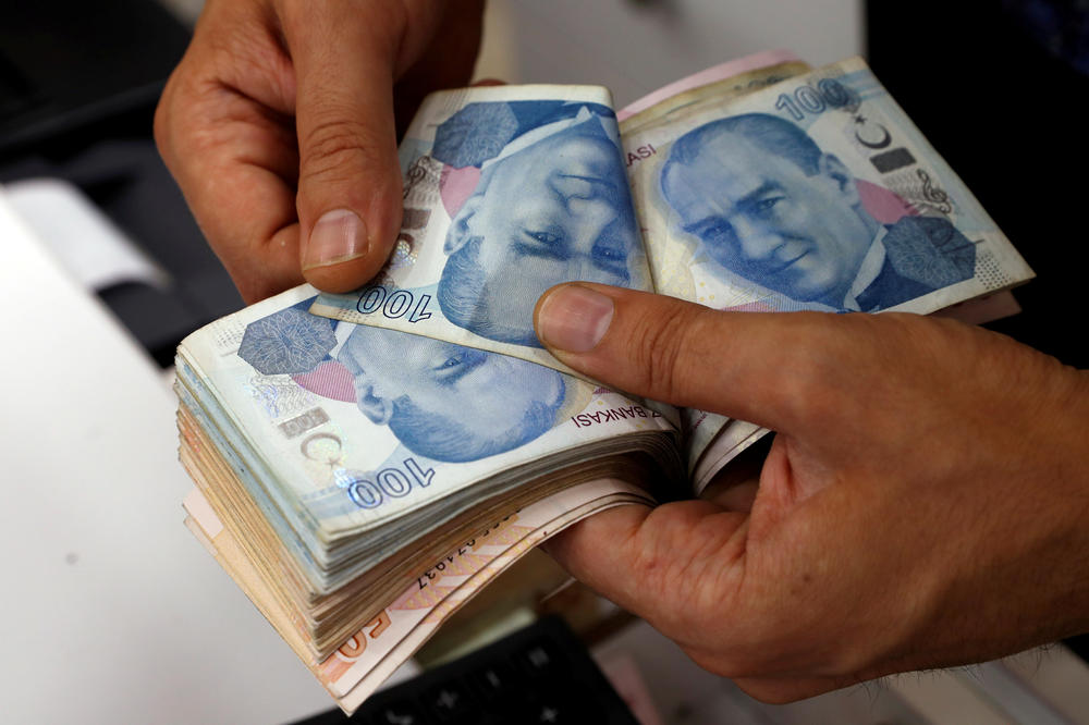 LIRA OPET U PADU: Trampova pretnja ošamutila tursku valutu