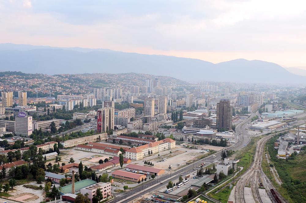 NISU LEPO POČELI NOVU GODINU: Sarajevo je osvanulo kao treći najzagađeniji grad na svetu!