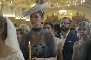 DIREKTNO IZ DUBAIJA: Zovu je najbogatijom Srpkinjom, a na venčanju Karića pojavila se NEPREPOZNATLJIVA! Sve oči bile uprte u nju (FOTO)