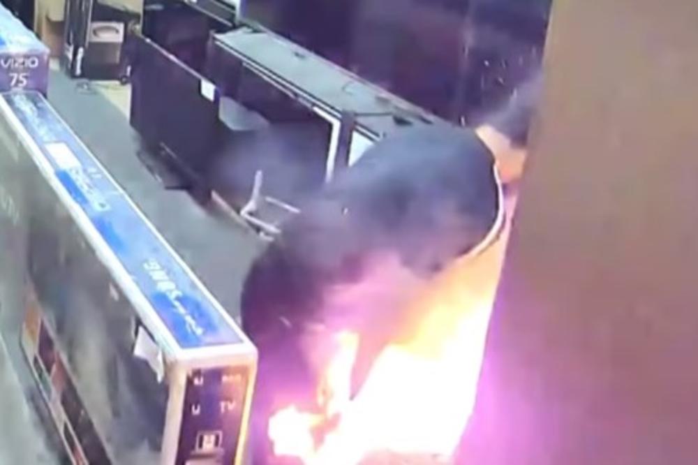 OPASNE ELEKTRONSKE CIGARETE: Amerikancu eksplodirala u džepu, zadobio teške opekotine (VIDEO)