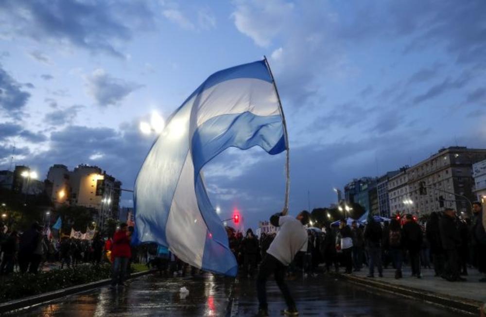 31.8.2018, Argentina, Buenos Aires, protesti