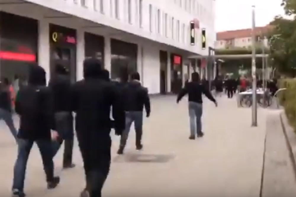 NOVI SUKOB LEVIČARA I DESNIČARA U NEMAČKOJ: 9 povređeno u tuči demonstranata u Kemnicu (VIDEO)