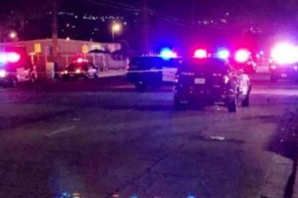 PUCNJAVA U STAMBENOM KOMPLEKSU U KALIFORNIJI: Upucao 10 u krvavom pohodu, policija blokirala četvrt da nađe napadača! (FOTO, VIDEO)