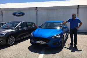 VOZILI SMO NOVI FORD FOKUS! KRIVINAMA KAO PO ŠINAMA: Kurir za volanom preobučenog aston martina, po brdima nad Azurnom obalom!