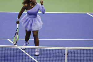 AMERIKANKA NA KORAK OD ISTORIJE: Serena izborila deveto finale US Opena! Osaka prva Japanka u finalu Grend slema
