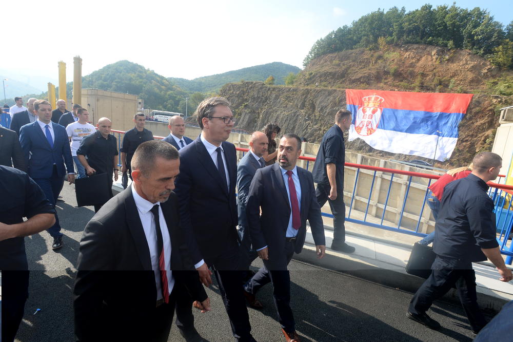 REGION BRUJI O POSETI VUČIĆA KOSOVU: Mediji u udarnim vestima preneli poruke srpskog predsednika (VIDEO)