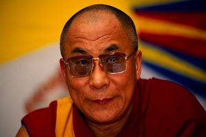 TIBETANSKE VERSKE VOĐE: Dalaj lama treba sam da izabere naslednika (FOTO, VIDEO)