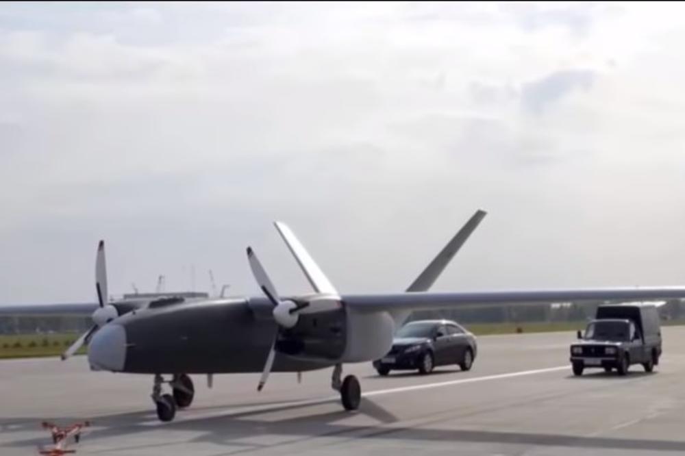 NOVA MOĆNA ZVERKA U RUSKOM NAORUŽANJU ZALEDILA NATO: Dron Aljtair nosi DVE TONE ORUŽJA i ima radijus leta čak 10.000 km, a to nije sve! (VIDEO)