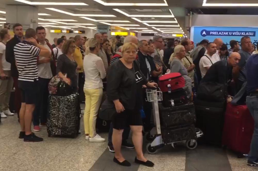 VAŽNO ZA PUTNIKE, POČELO UKRCAVANJE: Beogradski aerodrom otvara se u 11.30!
