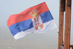 ŽIVEO DAN SRPSKOG JEDINSTVA: Ulice Beograda će u utorak biti okićene sa 4.000 zastava Srbije