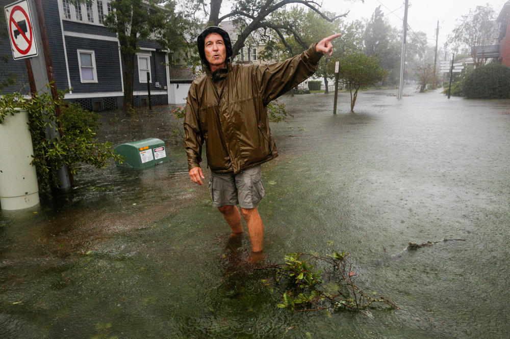 OVA OLUJA JOŠ NIJE GOTOVA: Neumoljiva prognoza za Istočnu obalu SAD! Kiša će padati DANIMA! (FOTO)