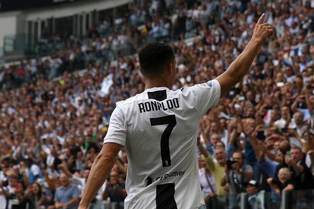 FASCINANTAN PODATAK! Ronaldo zarađuje TRI PUTA VIŠE nego ceo tim narednog Juventusovog protivnika!