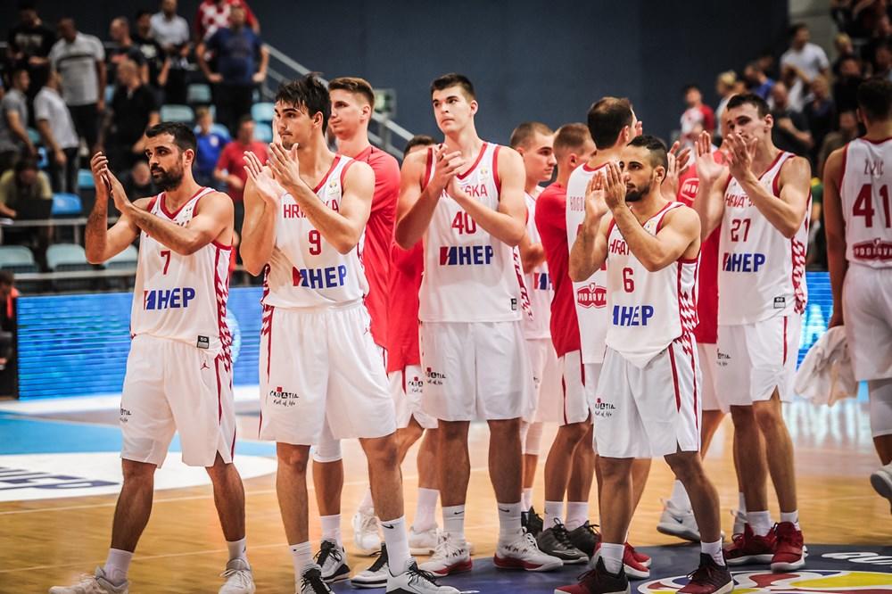 VELIKI SKANDAL Igrači se napili posle utakmice u kvalifikacijama za Mundobasket: Košarkaški savez rešio da izbaci sve alkoholičare iz ekipe! (VIDEO)