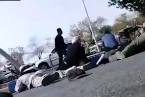 JEZIV TRENUTAK NAPADA NA VOJNIKE U IRANU: Čuju se pucnji i VRISCI, a onda su se svi bacili na zemlju!  (UZNEMIRUJUĆI VIDEO)