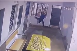 URNEBESNO BEKSTVO IZ ZATVORA: Kada vidite kako je lopov zbrisao policiji, shvatićete zašto im se sada SVI SMEJU (VIDEO)