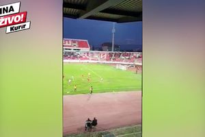 SVE JE SPREMNO ZA SPEKTAKL: Fudbaleri Partizana i Radničkog proveravaju kvalitet terena na Čairu (KURIR TV)
