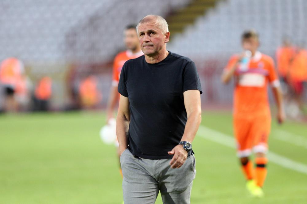 KLUPA SUBOTIČANA PRAZNA: Vladimir Gaćinović nije više trener Spartaka