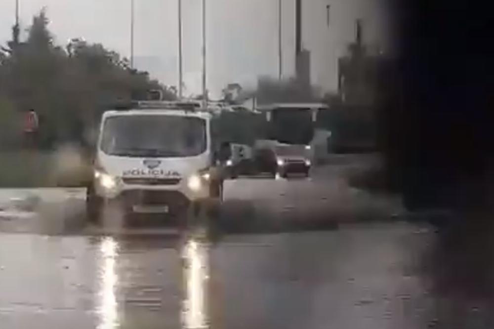 NEVREME POTOPILO DUBROVNIK: Kuće pod vodom, putevi blokirani! (VIDEO)