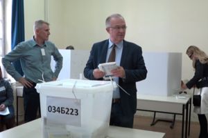 DRAGAN ČAVIĆ POSLE GLASANJA: Očekujem da NDP ostane parlamentarna stranka