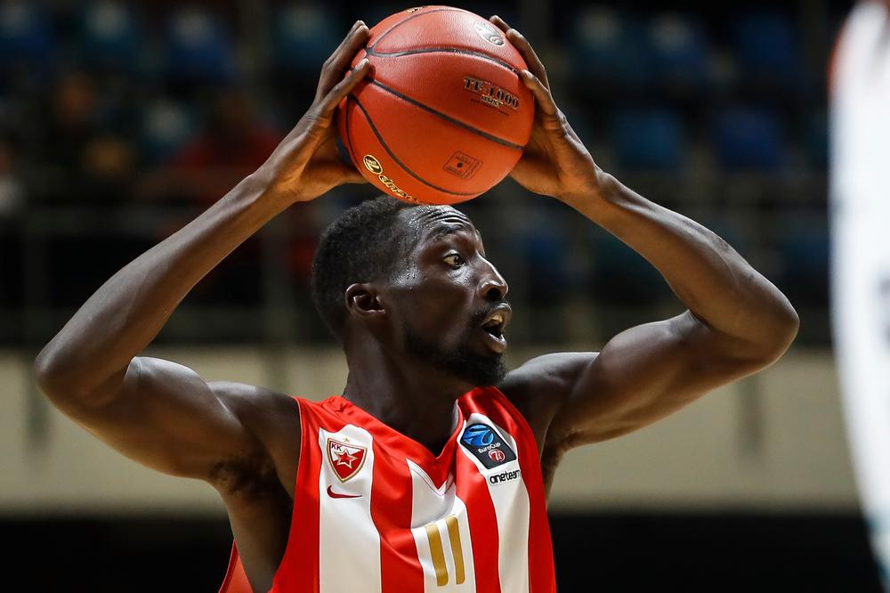 FAJE OSTAO BEZ KLUBA ZBOG KORONE: Bivši košarkaš Zvezde "zarobljen" u Senegalu!
