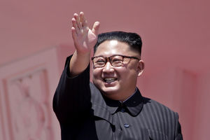 POŽELEO DA GA VIDI: Kim pozvao papu da poseti Pjongjang