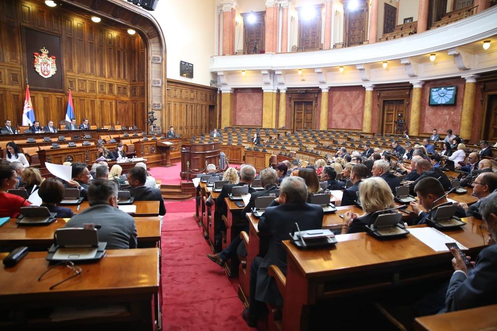 GLASANJE ZAKAZANO ZA 14. MART: Završena rasprava o amandmanima na Predlog zakona o ugostiteljstvu u Skupštini Srbije
