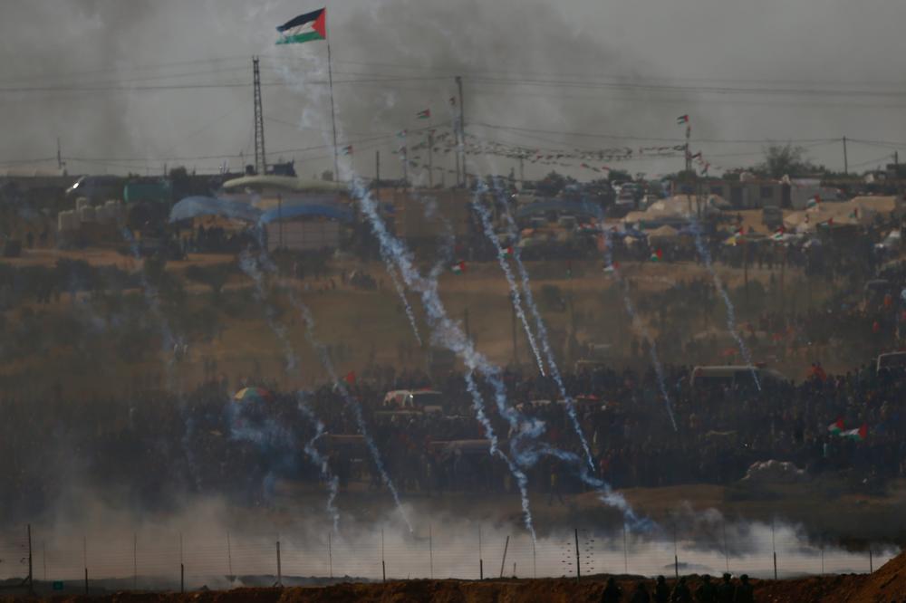 RAKETA ISPALJENA IZ GAZE POGODILA KUĆU U IZRAELU: Odgovor je bio brz i BRUTALAN! Kiša projektila sručila se na teroriste! (FOTO)