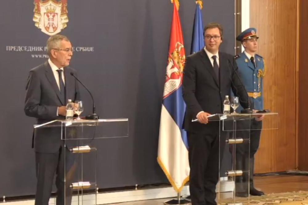 KURIR TV IZ PALATE SRBIJA Vučić: Austrija je veliki investitor u Srbiji, preći ćemo milijardu evra razmene! Van der Belen: Srbija vodeća među kandidatima za EU!