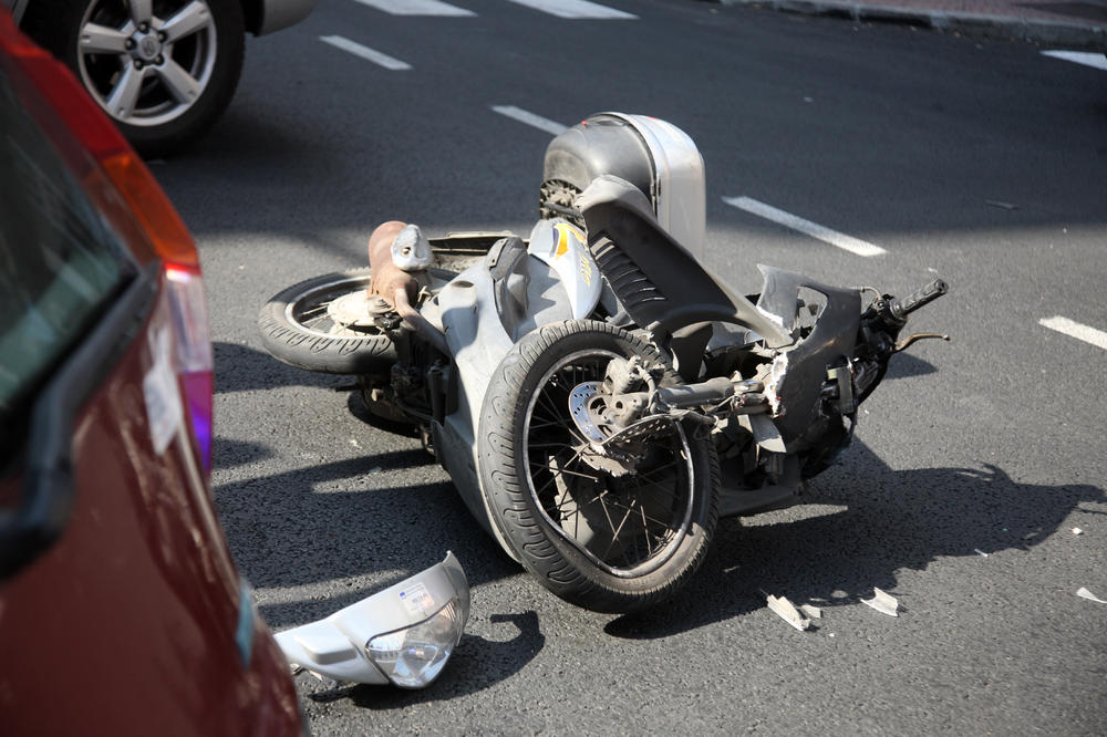 KILOMETARSKE KOLONE OD RANOG JUTRA: Oboren motociklista na Novom Beogradu