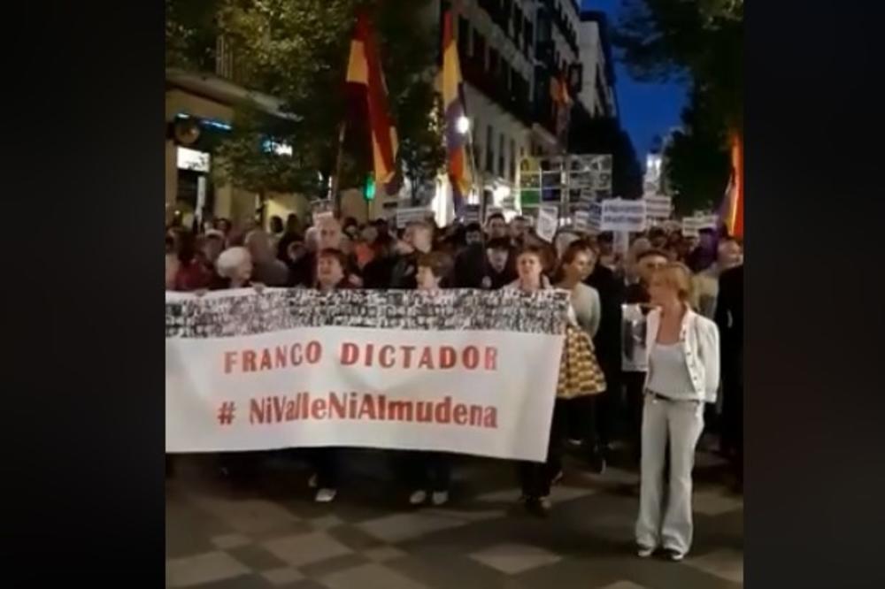 PROTESTI U MADRIDU: Hiljade ljudi okupilo se da se usprotivi sahrani ostataka diktatora Franka u katedrali! (VIDEO)