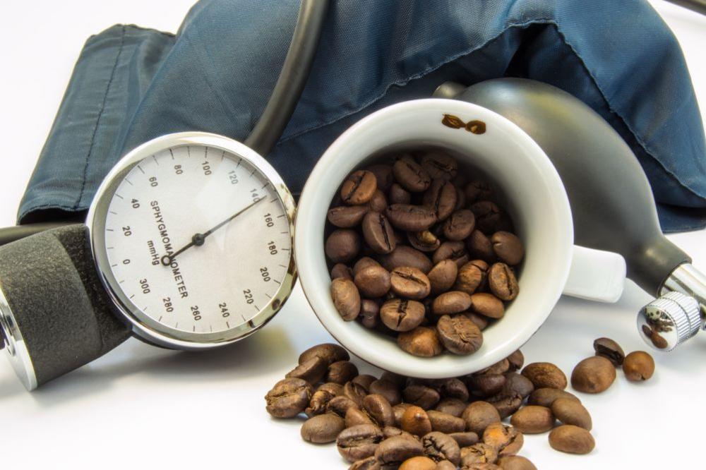 Kafa podiže ili snižava tlak