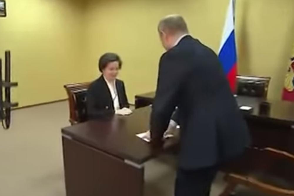 OVAKO PUTIN REAGUJE KAD MU NEKO SEDNE NA MESTO: Ruska gubernatorka napravila VELIKU grešku (VIDEO)