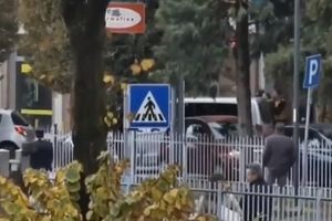 GOTOVA TALAČKA KRIZA U ITALIJI: Uhapšen mafijaš koji je upao u poštu i zarobio 4 ljudi (VIDEO)
