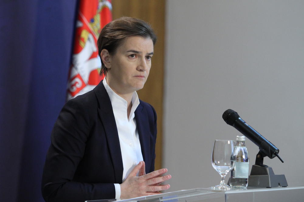 BRNABIĆEVA ČESTITALA GRAĐANIMA NOVU GODINU: Vlada će i 2019. biti posvećena podizanju standarda