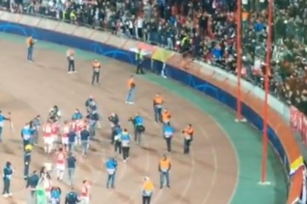 DŽENTLMENI IZ KOLEVKE FUDBALA: Evo kako su navijači Liverpula čestitali fudbalerima Zvezde na pobedi! (VIDEO)
