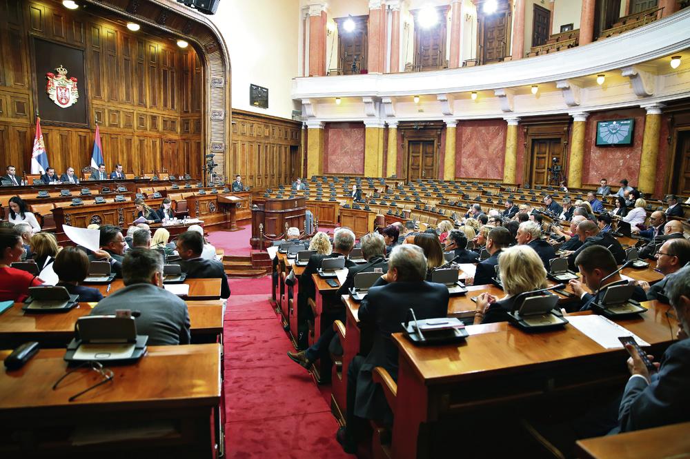 SKUPŠTINA SRBIJE: Rasprava o amandmanima na Zakon o glavnom gradu