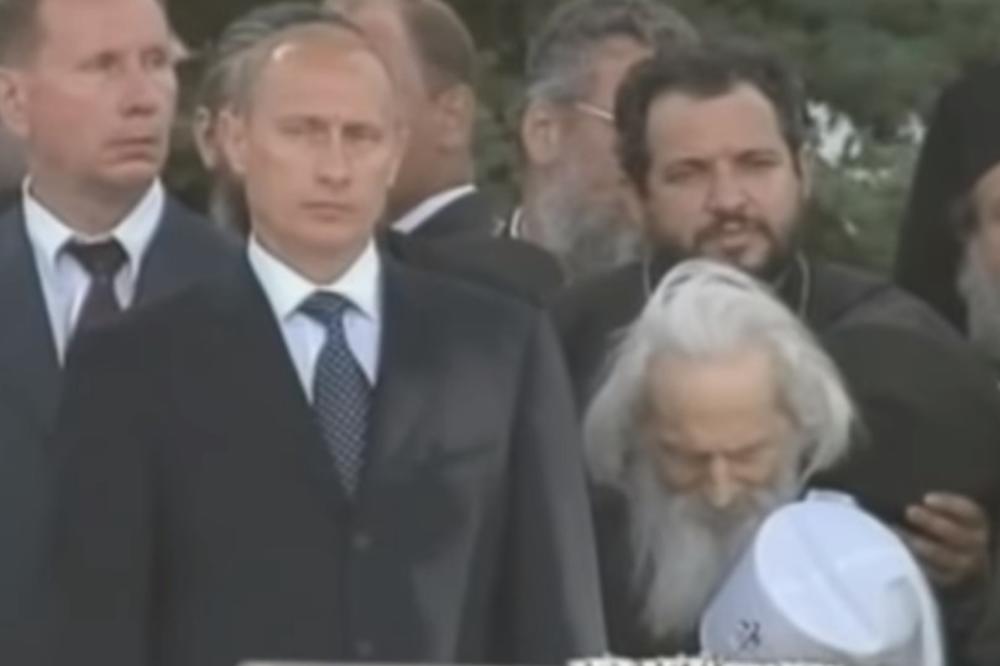RAME UZ RAME SA PUTINOM: O poseti patrijarha Pavla Rusiji govorili su svi, samo on NI REČI NIKADA (VIDEO)